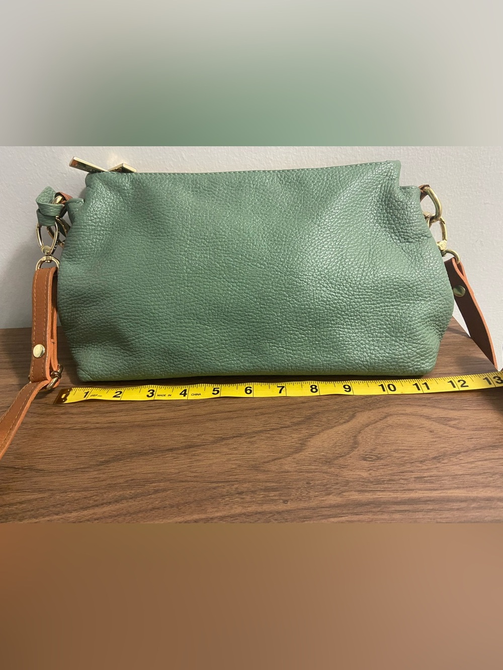 Valentina Women’s Green Leather Crossbody Bag with Tan Strap - Picture 5 of 6